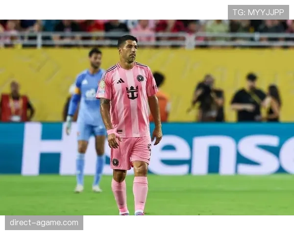 莱万 vs 苏亚雷斯：终结效率与战术角色差异