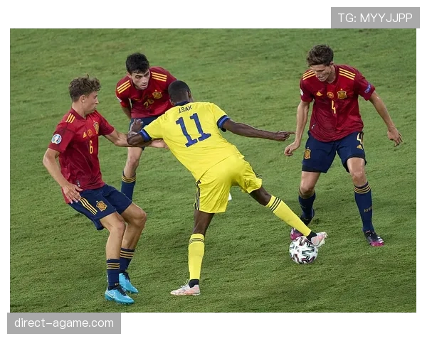 哈兰德 vs 伊布：新时代与旧时代的北欧中锋，终结方式与战术角色差异解析